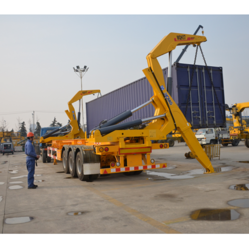 Semi Trailer With Crane